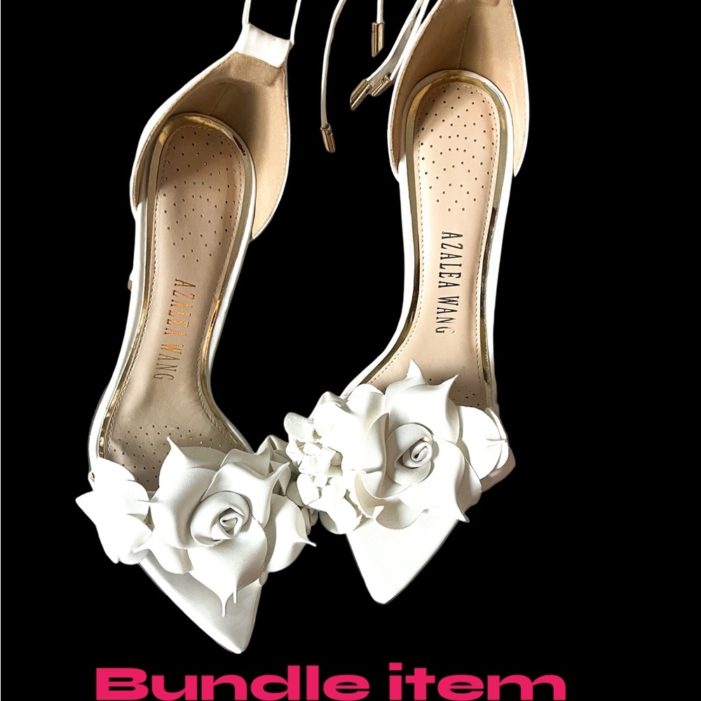New✨Azaleas Wang 3D flower toe pump, white size 9